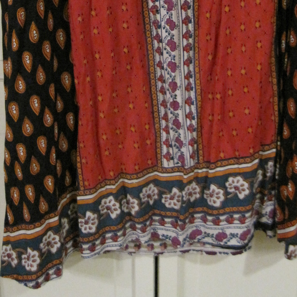 Ladies rayon print skirt-size large /long - Picture 5 of 7